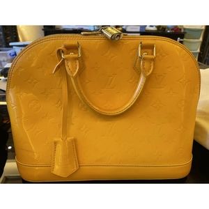 Louis Vuitton patent leather Alma PM